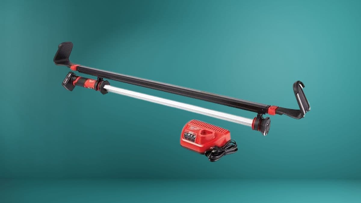 Milwaukee 2125-21XC M12 LED Underhood Light Kit