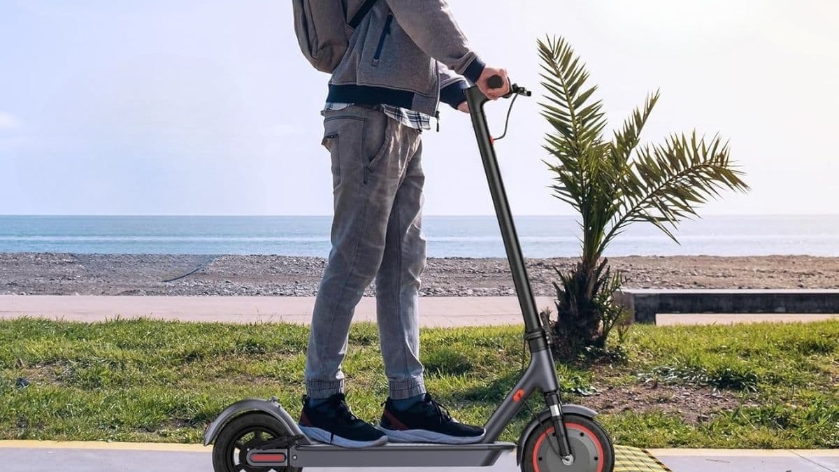 VOLPAM Electric Scooter